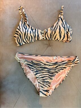 American Eagle Outfitters Beige and Black Zebra-Stripe Bikini Set